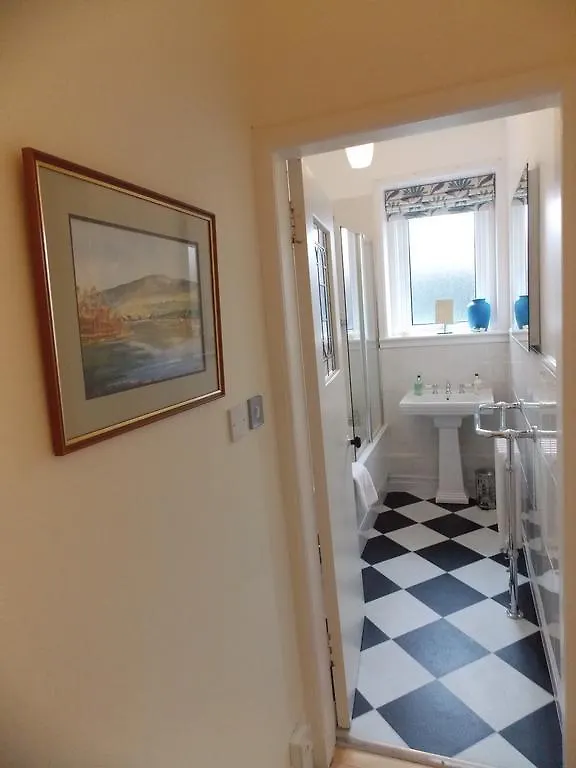 Violet Bank Apartment Morningside Edinburgh