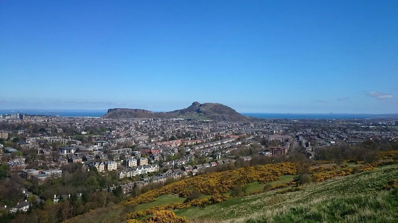 Violet Bank Apartment Morningside Edinburgh